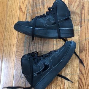 High top Nike’s